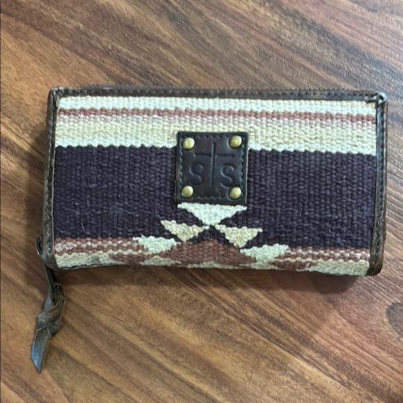 STS Ranchwear Handbags - STS Ranchwear Sioux Falls Wallet